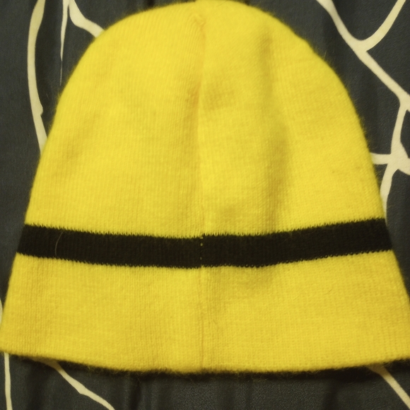 Minions The Rise of Gru beanie. - Picture 2 of 3